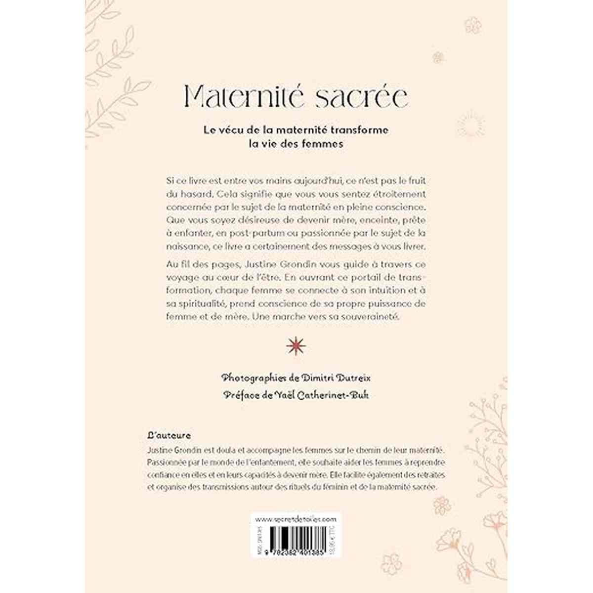 Page de présentation du livre 'Maternité Sacrée', avec texte évoquant la transformation, la spiritualité et la conscience de la maternité.