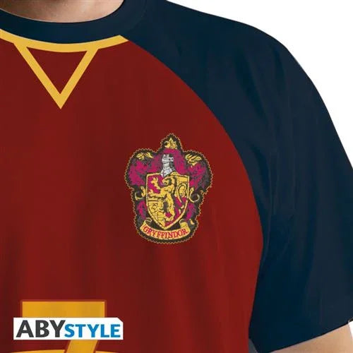 Blason Gryffindor sur t-shirt Harry Potter Quidditch – ABYstyle