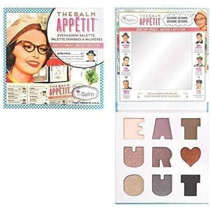Palette theBalm Appétit Eyeshadow – packaging rétro vintage avec illustration femme à lunettes et palette ouverte 9 fards nude chauds mats et irisés