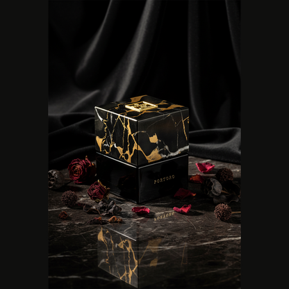 Eau de parfum Portoro I Profumi del Marmo 50 ml flacon noir bouchon marbre veiné d'or