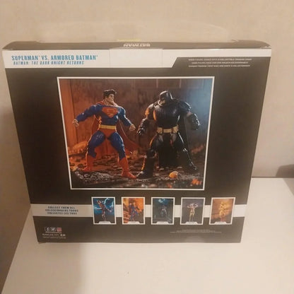 DC Multiverse Superman vs Armored Batman McFarlane Toys - dos packaging avec cartes collector et descriptif personnages Dark Knight Returns