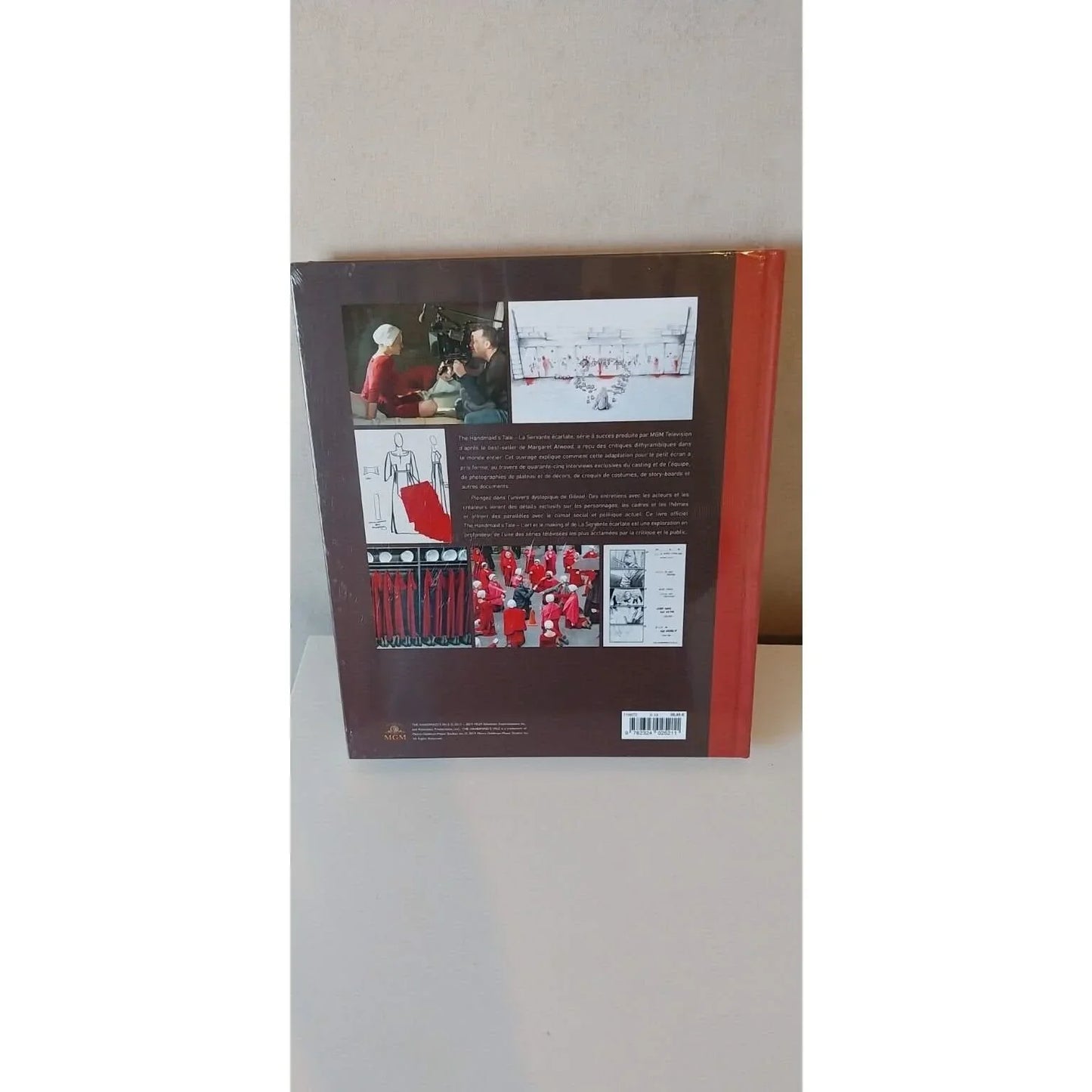 l'art et le making of de the handmaid's tale la servante écarlate resume du livre